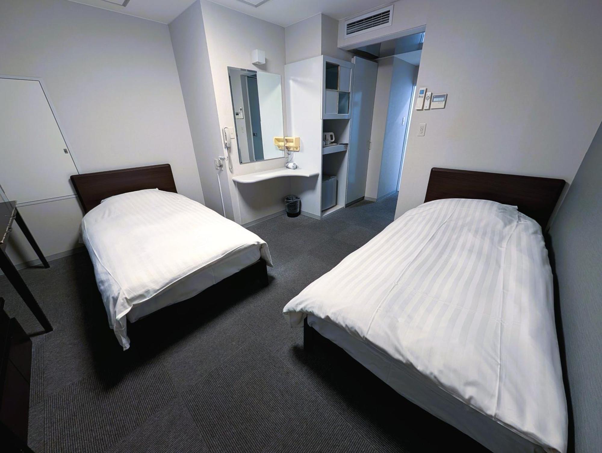 The Shin-Okubo International Hotel Токио Екстериор снимка